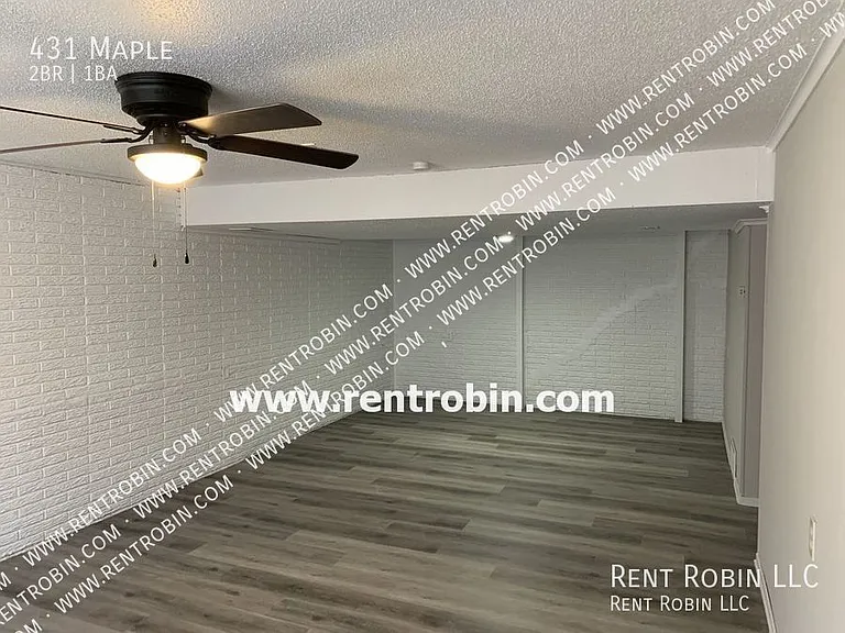 431 Maple St — Photo 11