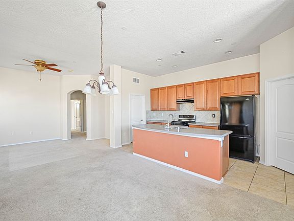 5th image of 3417C Todos Santos St