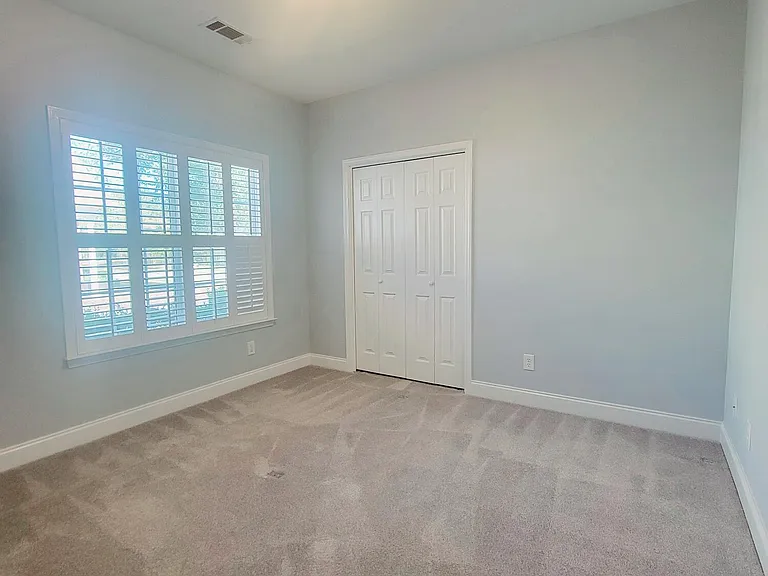 3001 Amberley Dr — Photo 14