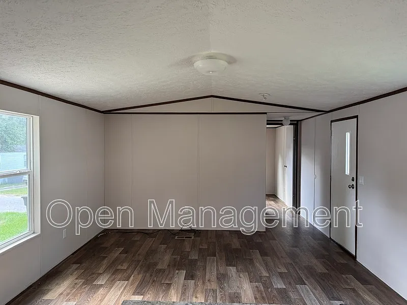 2 bed, 2.0 bath, 840 sqft, $1,185 — Photo 3