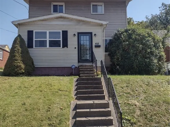 418 Argonne Dr, New Kensington, PA 15068