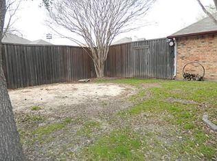 105 N Carriage House Way, Wylie, TX 75098