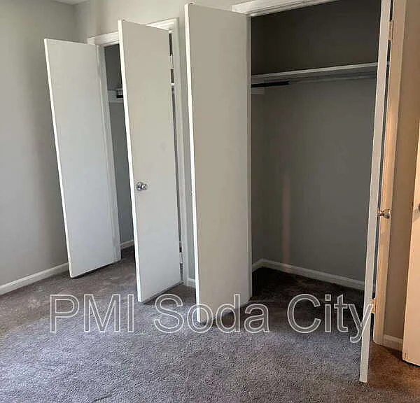 105 Thornwell Ct #G — Photo 11
