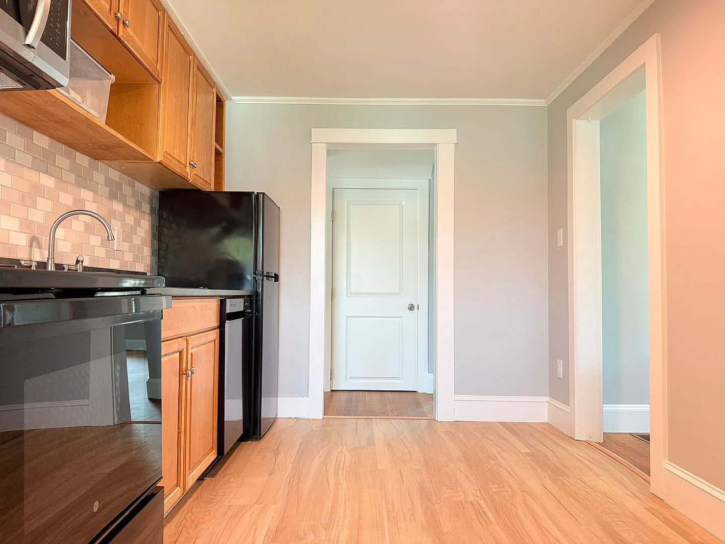 880 South State Street — Photo 3