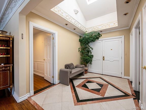 4th image of 13 Lighthouse Road