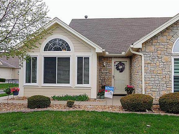 2nd image of 6146 NE Kensington Dr