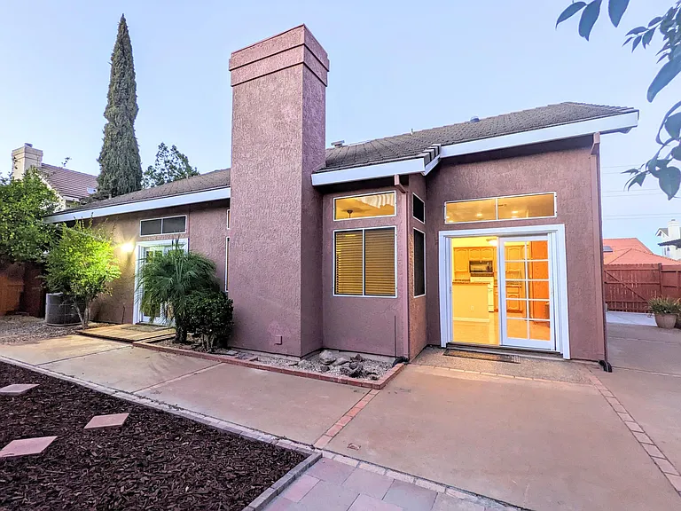 8128 Bramfield Way — Photo 17