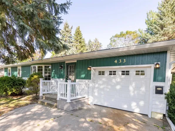 433 East Lincoln Drive, Deforest, WI 53532