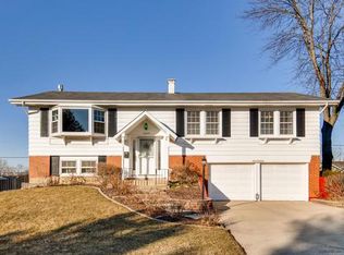 1635 Fairfield Ln, Hoffman Estates, IL 60169