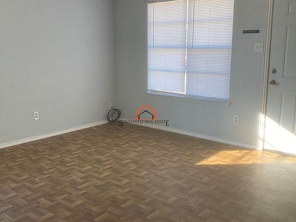 2nd image of 609 N Turner St