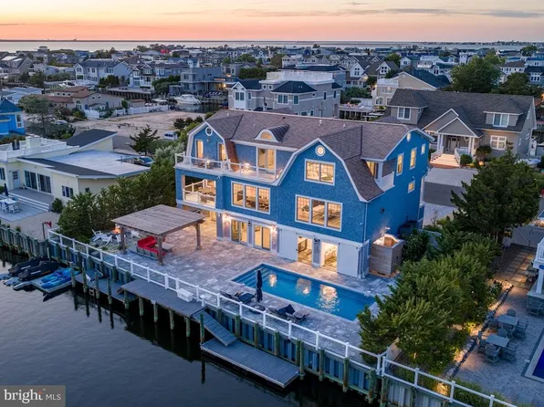 188 Nautilus Dr, Beach Haven, NJ 08008