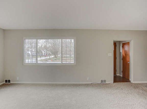 4th image of 1312 S Race St