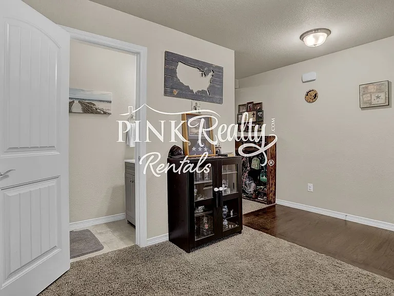 10887 Pigeon Dr — Photo 10