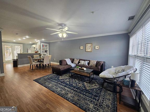 4th image of 490 Barnett Shoals Rd APT 205