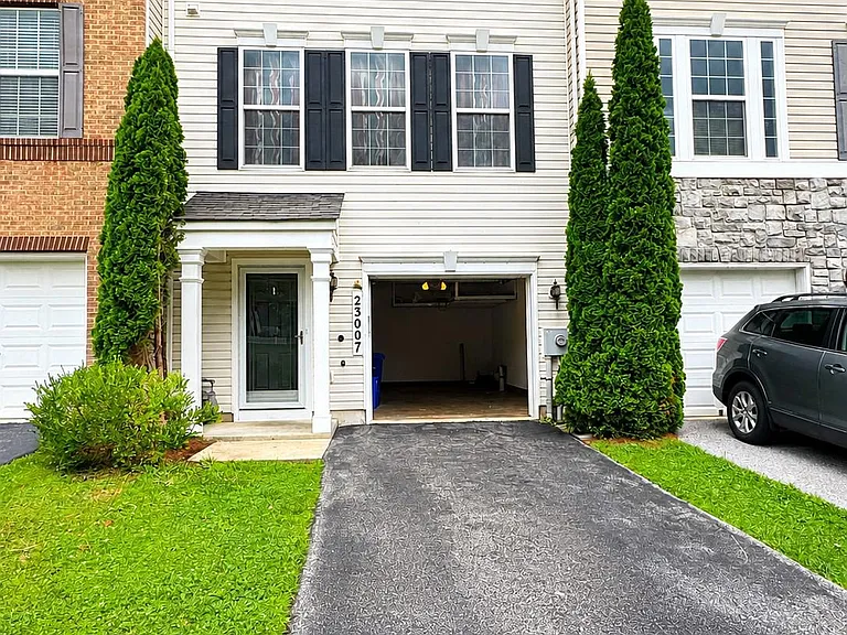23007 Heath Aster Way — Photo 1
