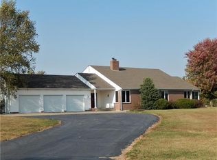 2640 Greenwood Dr, Ottawa, KS 66067