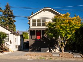 5714B 25th Ave NE, Seattle, WA