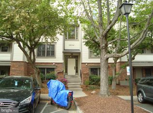 18704 Caledonia Ct APT B, Germantown, MD 20874