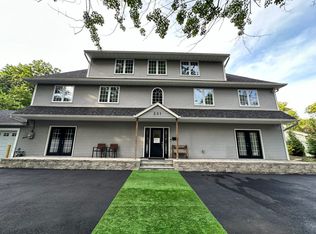 231 Hargreaves Ave #3, Teaneck, NJ 07666
