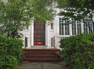 2235 Pine St, New Orleans, LA 70118