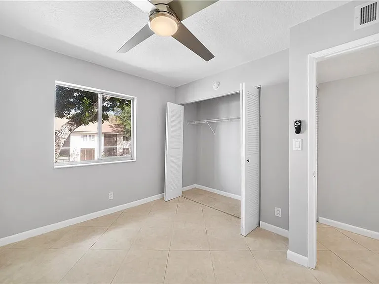 503 Gardens Dr #202 — Photo 19