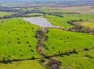 10004 SW Rogers Rd, Clarksdale, MO 64430