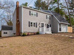 18 Fisher Rd, Weymouth, MA 02190