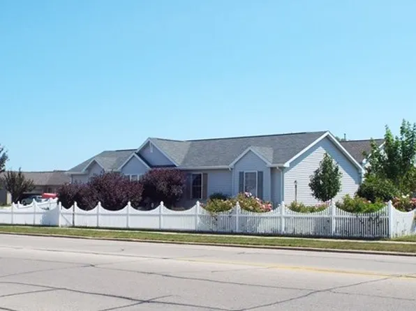 3705 45th St, Kenosha, WI 53144