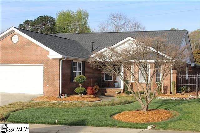 1st image of 118 Windstone Dr
