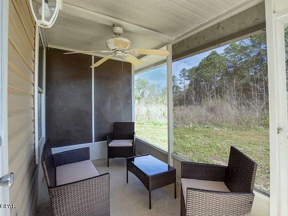 3rd image of 152 Seagrass Way