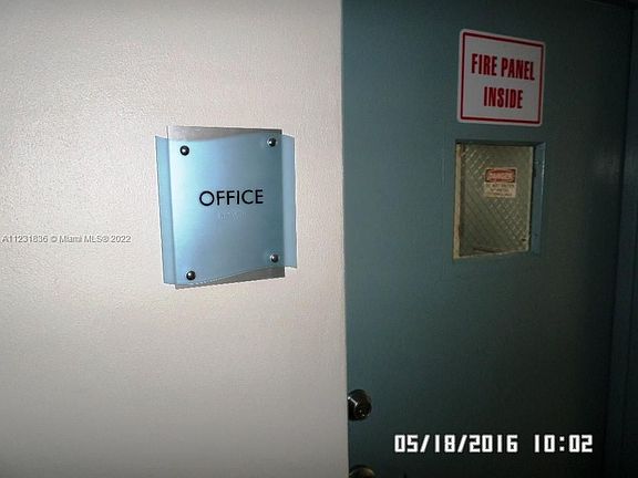 5th image of 11750 NE 16th Ave APT 402