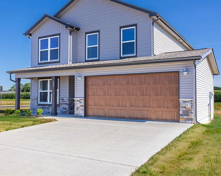 508 Ayden Ln — Photo 1