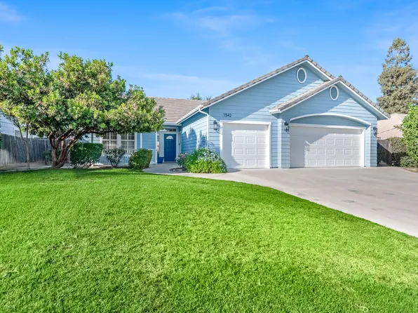 1542 E Mary Drive, Visalia, CA 93292