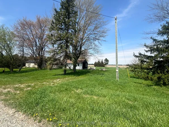 12003 Baseline Rd, Saint Clair, ON N0P 2B0