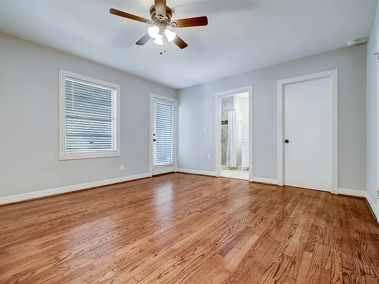 1946 Norcrest Dr — Photo 14