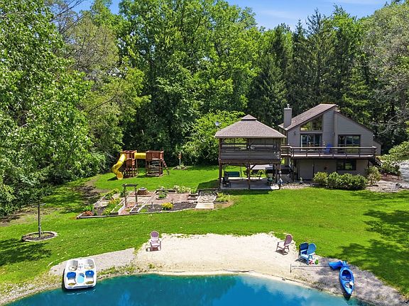 3rd image of 17510 Euler Rd