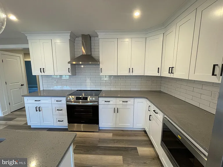 505 S Orange St #1 — Photo 7