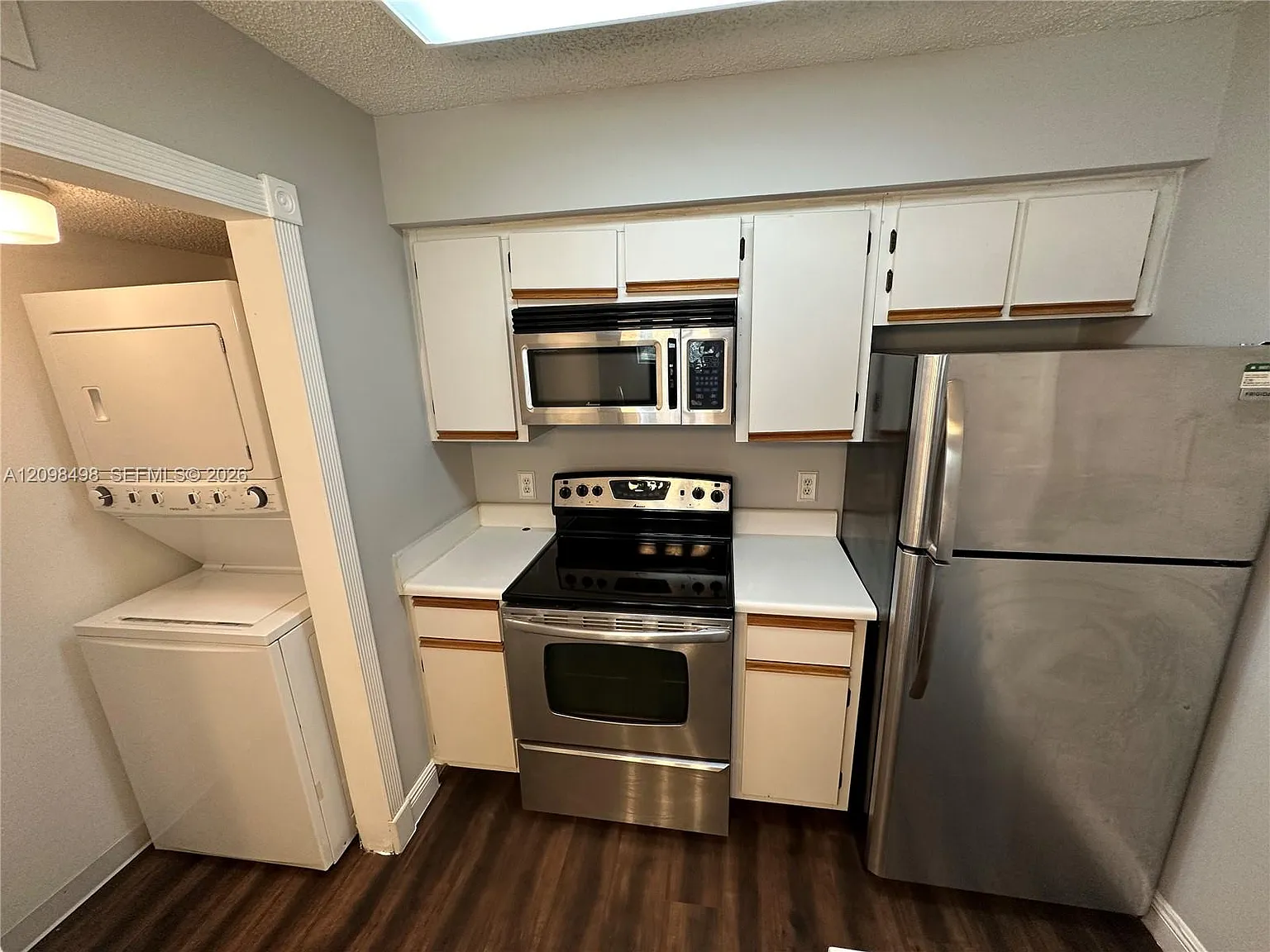 Hollywood Parc Condominiu — Photo 4