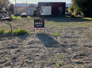 717 2nd Ave NE, Devils Lake, ND 58301