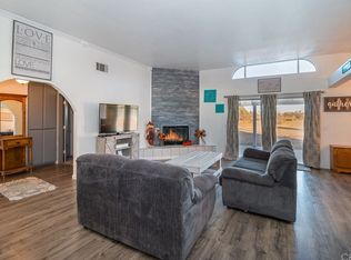 10575 Tujunga Rd, Apple Valley, CA 92308