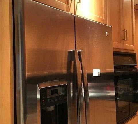 4th image of 1337 Broadway APT D10