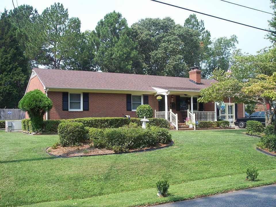 1st image of 4833 Bromfield Ave