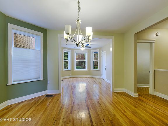 3rd image of 3507 N Claremont Ave #1