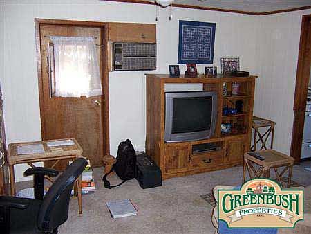 2nd image of 442 W Main St #1285867