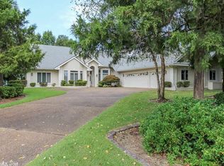 70 Resplandor Way, Hot Springs Village, AR 71909