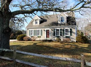 68 Riverside Dr, West Harwich, MA 02671