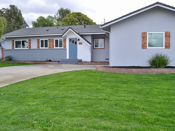 3rd image of 318 Eileen Ln