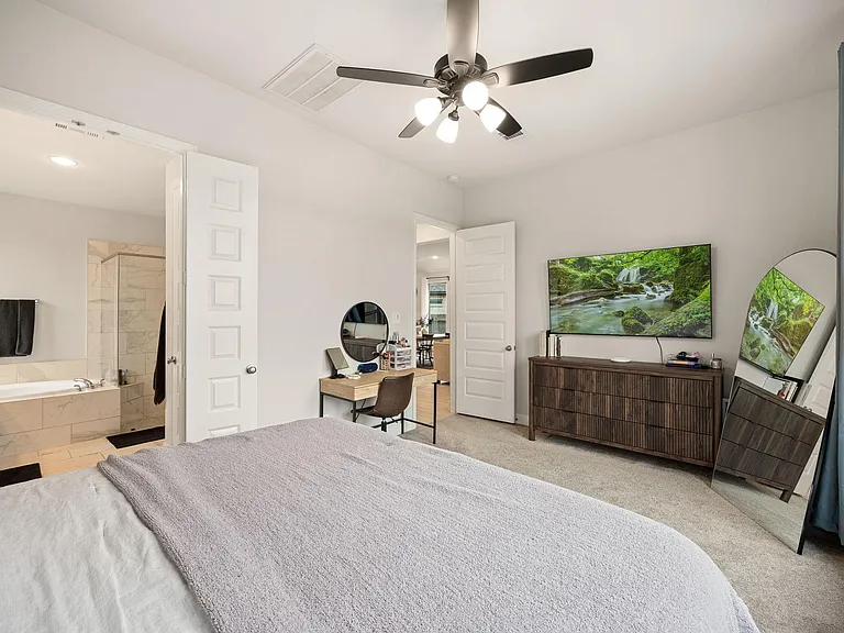 8711 Harbor Pines Dr — Photo 20