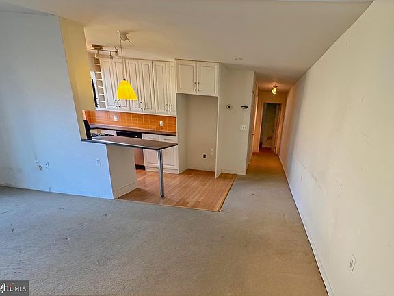2nd image of 2333 16th St SE APT 203