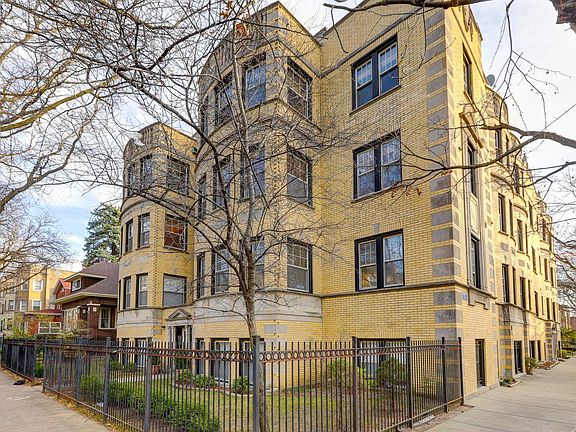 2nd image of 2021 W Arthur Ave Unit E1